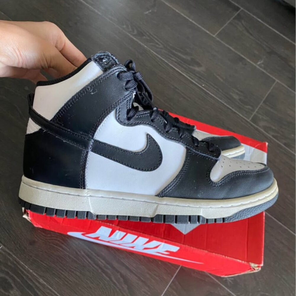 Womens Nike Black White High Rise Dunks Size 7.5 (Men US5) With Box